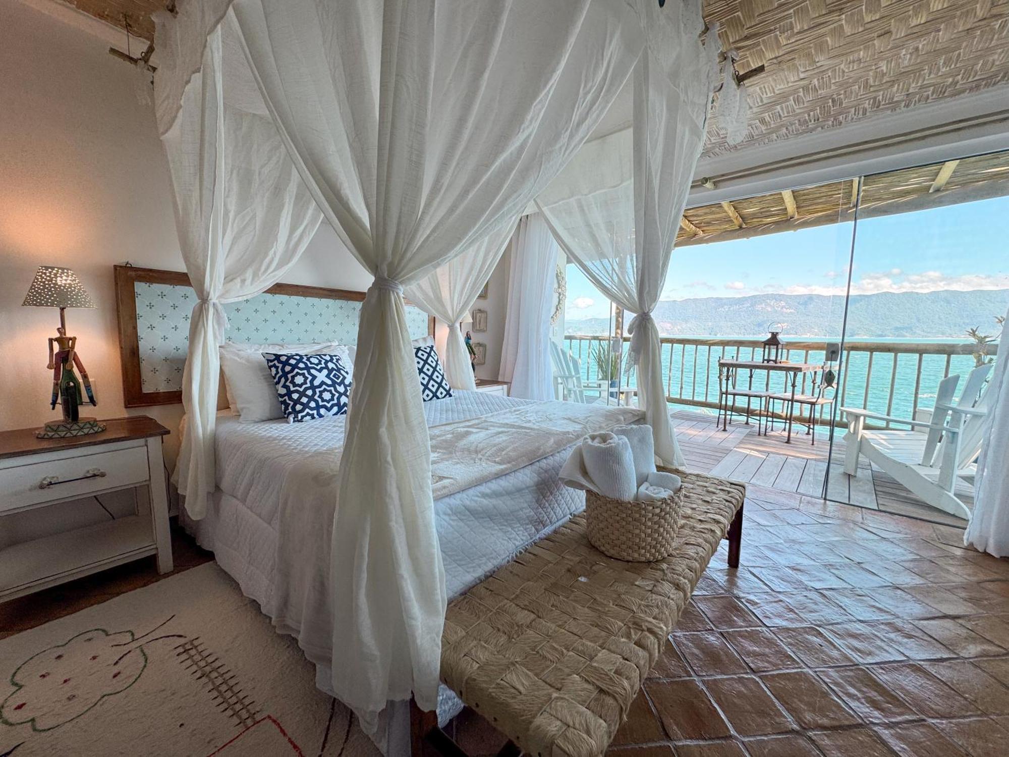 Vilatoro Guest House Ilhabela Exterior photo